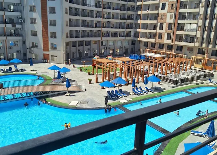 Tiba Golden Honey Apartment *